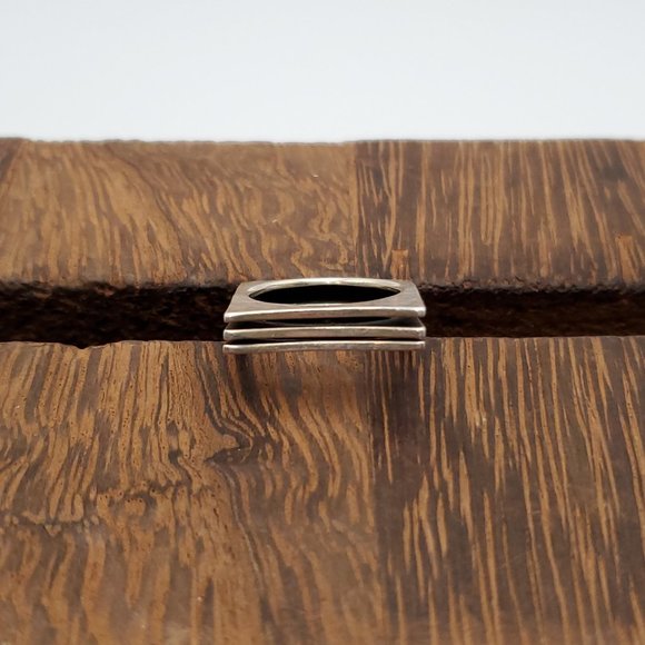 Size 6.75 925 Sterling Silver Unique Handmade Folded Design Ring - Picture 1 of 8